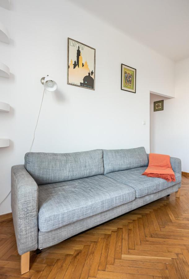 Plac Wilsona 2-Bedroom Apartment Varsavia Esterno foto